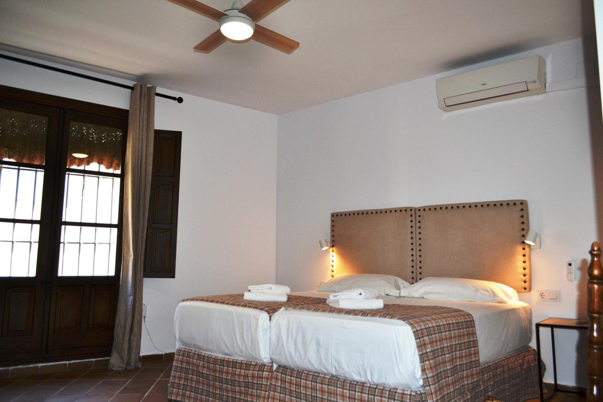 Villa Sunshine Paseo De La Victoria Córdoba Exterior foto